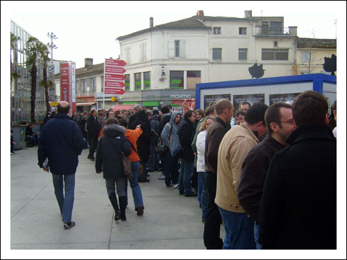 Une file d'attente conséquente...