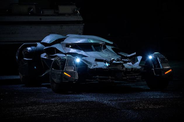 La nouvelle batmobile en situation réelle