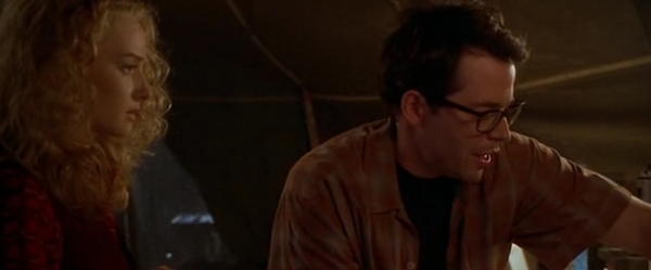 Godzilla: Audrey Timmonds (Maria Pitillo) et Dr. Niko Tatopoulos (Matthew Broderick)