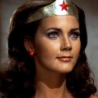 Lynda Carter  Actrice, Doubleuse (voix)