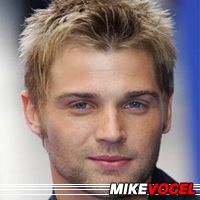 Mike Vogel